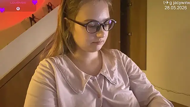 JacyWinslat Chat XXX live