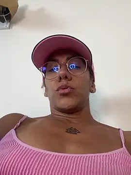 sexymusclegoddess 现场XXX聊天