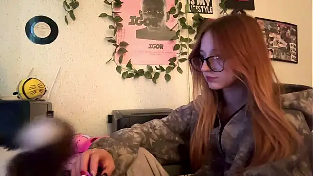 Sunshine_Kira Webcamshow