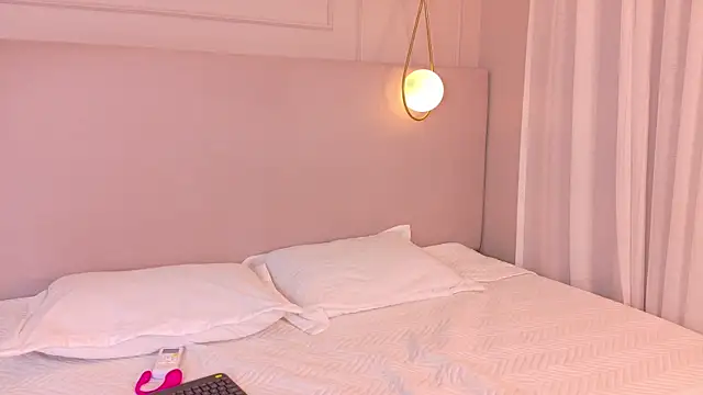 Chat +18 de ZoeyPetit ao vivo