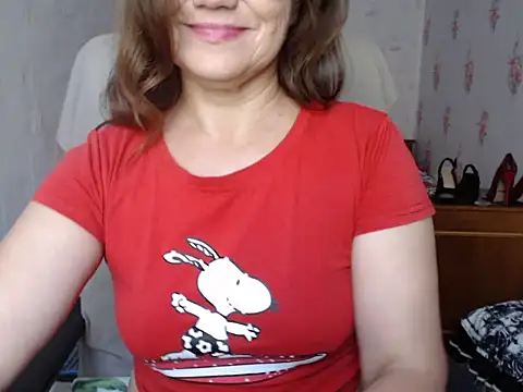 دردشة KittyyLaBeauty الجنسية المباشرة