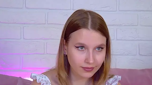 Czat XXX na żywo – LiliLinn