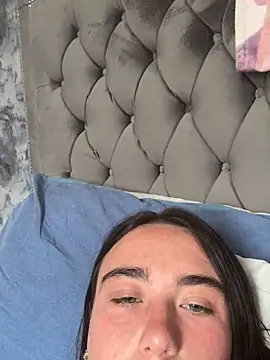 MillieB's Webcam Show