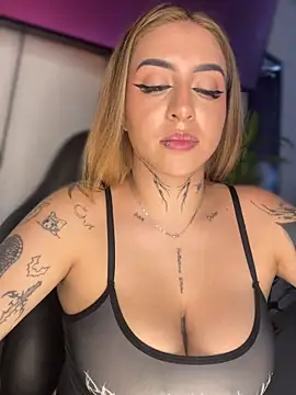 Chat XXX en directo de CarolQueen1_