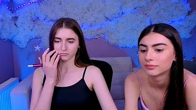 Chat XXX en directo de nekky_mouse