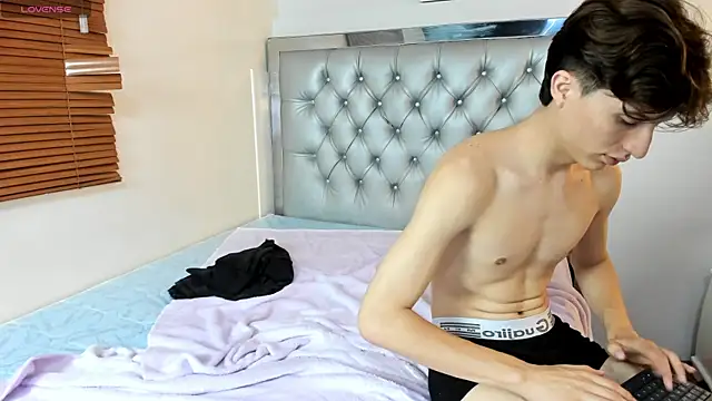 Marcoviolet Webcam Show