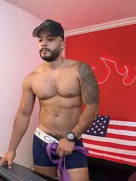 Mike_savage3のライブXXXチャット