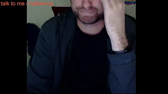 XXX chat uživo modela Davidhv2022