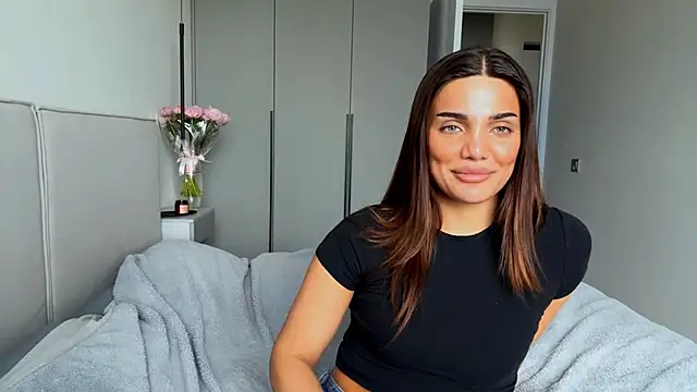 Chat +18 de MelindaReny ao vivo