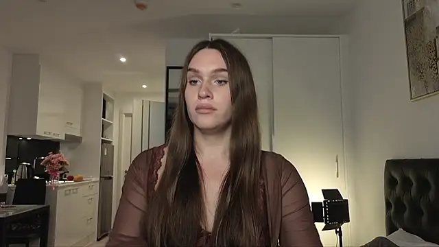 SophieTrnern Live XXX chat