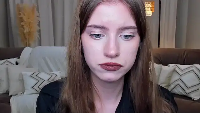 Erica_Kiss' Live XXX Chat