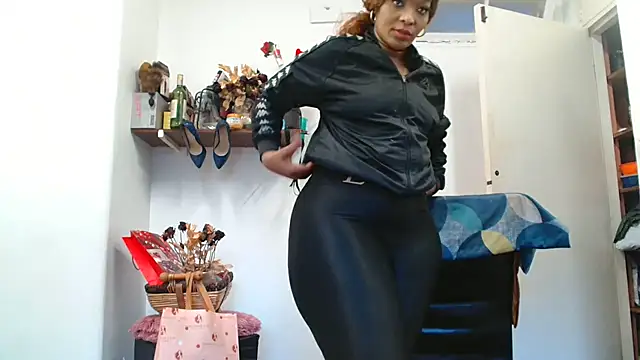 xTALLSEXYBUMx – Live XXX-chat