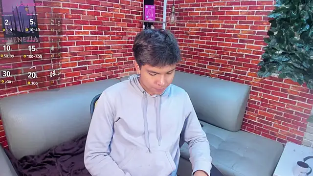 عرض كام Thiago_Kozak