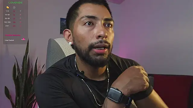 ryanboy30 live XXX chat