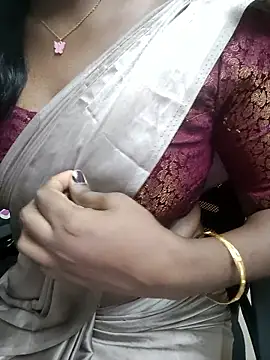 Tamilmallu-duskygirl03 élő XXX-chatje