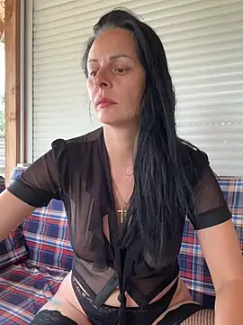 MiriamDelyn's Live XXX Chat