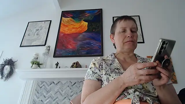 AuroraWillows Chat XXX in diretta