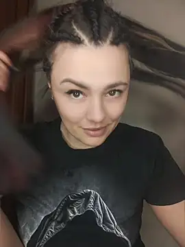 Show modela KrissSexi na web-kameri