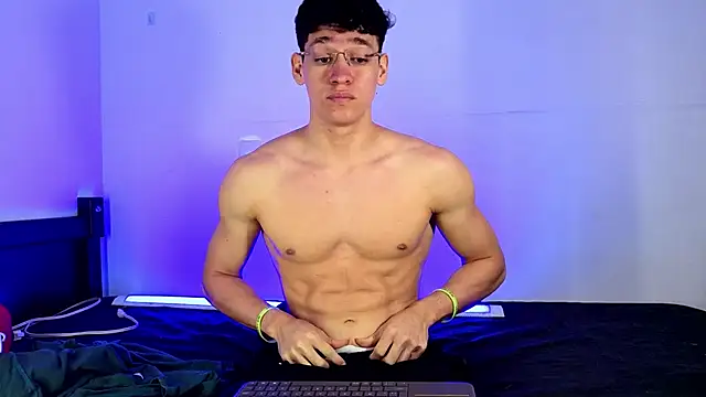 Luke_Muscle's Live XXX Chat