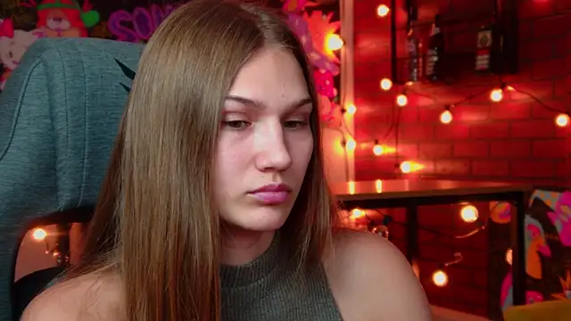 Sweet_Emilya – Naživo XXX chat