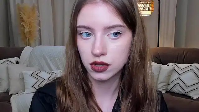 Erica_Kiss: онлайн-секс-чат