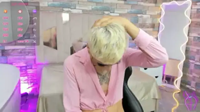 Онлайн чат XXX CYRUS_TAY