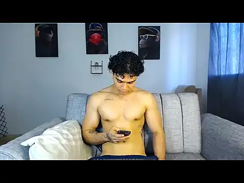 Онлайн чат XXX mateo_jack