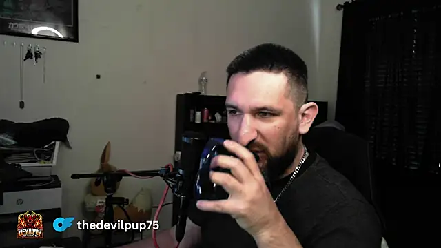 DevilPup75_'s Live XXX Chat