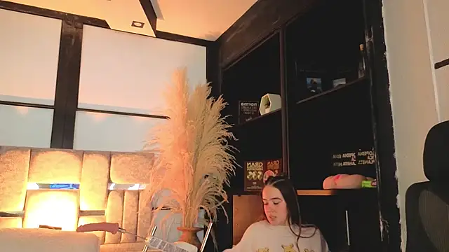 دردشة AlliceLover الجنسية المباشرة