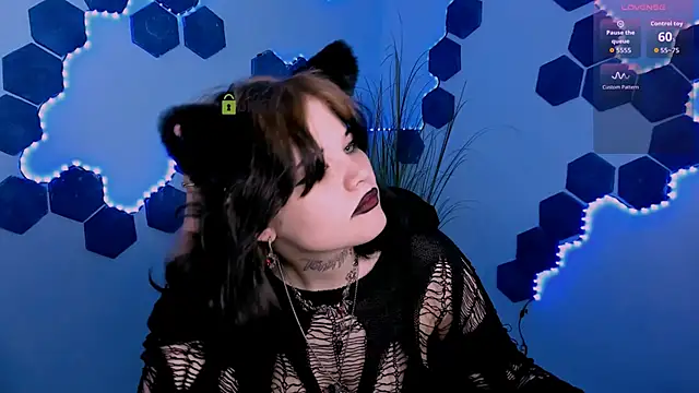 nikki_kiss_: απευθείας συνομιλία ΧΧΧ