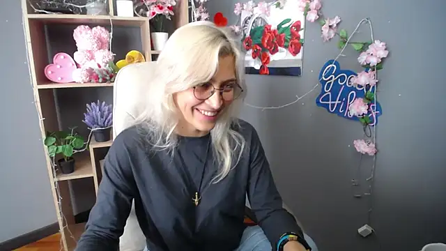 RubyDaviss: онлайн-секс-чат