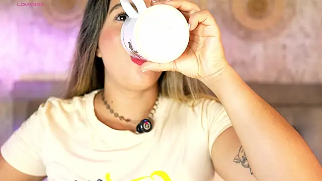 Chat +18 de Leidy_2026 ao vivo