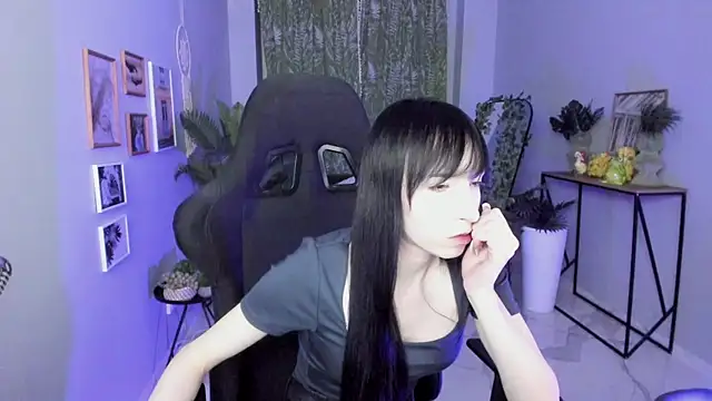 SeraphineSparda live XXX chat