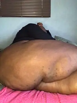 Pokazy przed kamerką – sotho_ssbbw