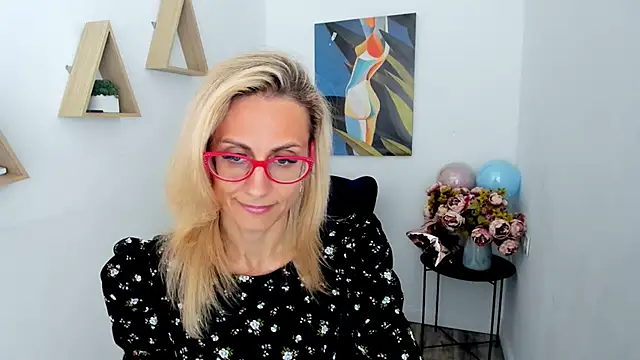 MuseOfStage XXX чат на живо