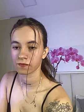 Živý XXX chat JuliaColemann