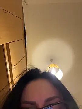 Chat XXX Live alibi_room