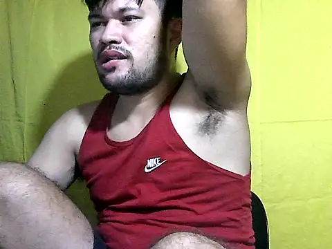 XXX chat uživo modela HairyHottestpinoyHandsome