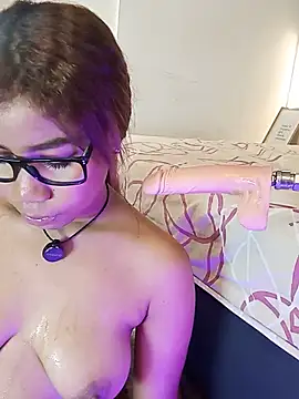 Nahomycarterr's Live XXX Chat