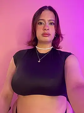 steffmontespink18's Live XXX Chat