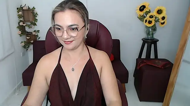 ana_milf's Live XXX Chat