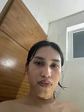 Show Webcam de goddess_athena69
