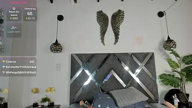 erika_222's Live XXX Chat