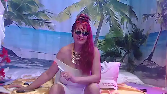 NightOrhideya élő XXX-chatje