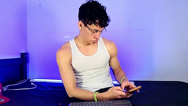 Webkamerová show Luke_Muscle