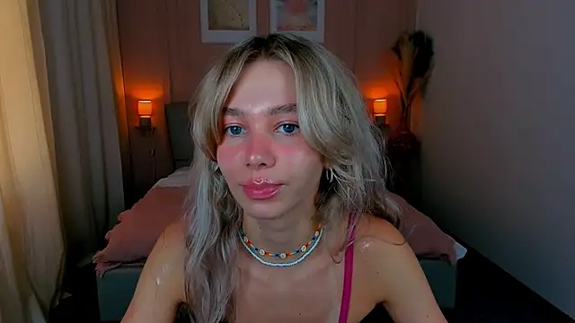 Chat +18 de LuluAlis ao vivo
