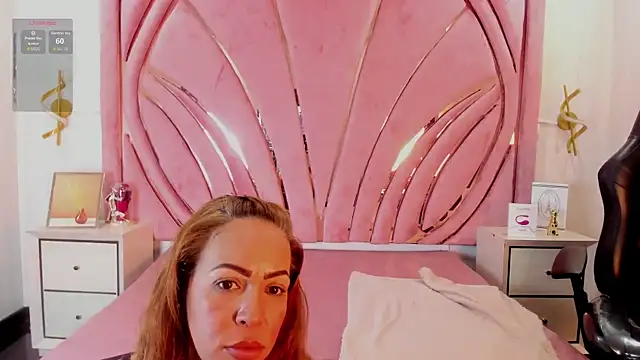 Helenn_Mooren Live XXX chat