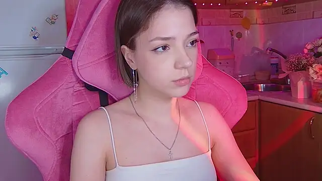 PamBeesly Adlı Modelin Canlı XXX Sohbeti