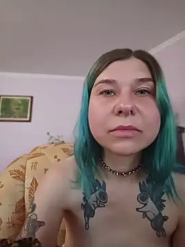AliceXFlower Adlı Modelin Canlı XXX Sohbeti