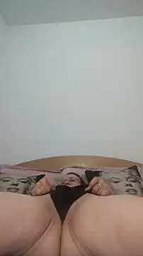 AriaWestonn Webbikameraesitys
